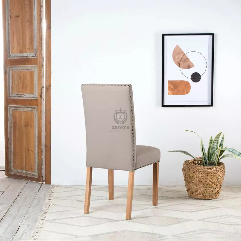 Silla de Comedor Tapizada con Tachas